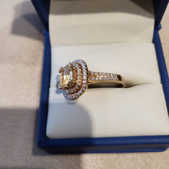 *SALE* Yellow Sapphire Ring - Picture 3 of 4